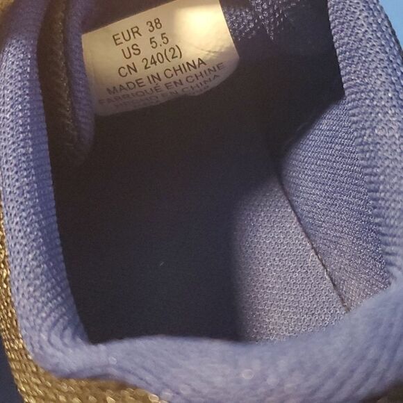 H&M mesh sneakers.    - Picture 6 of 6